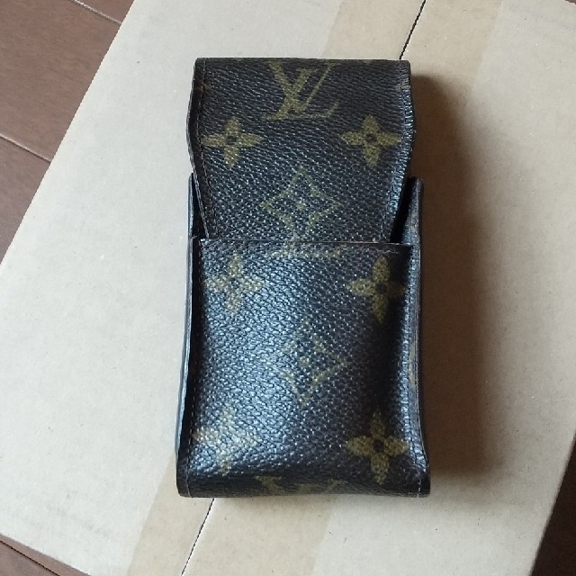 LOUIS VUITTON(ルイヴィトン)のルイ・ヴィトン モノグラム シュガレットケース メンズのファッション小物(タバコグッズ)の商品写真