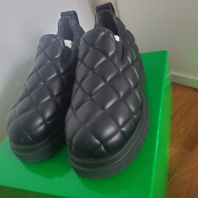 Bottega Veneta(ボッテガヴェネタ)のゆうじろう様専用BOTTEGA キルティング　シューズ　size40 メンズの靴/シューズ(ブーツ)の商品写真