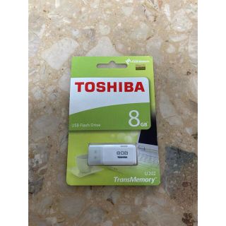 トウシバ(東芝)のUSB 8GB(PC周辺機器)