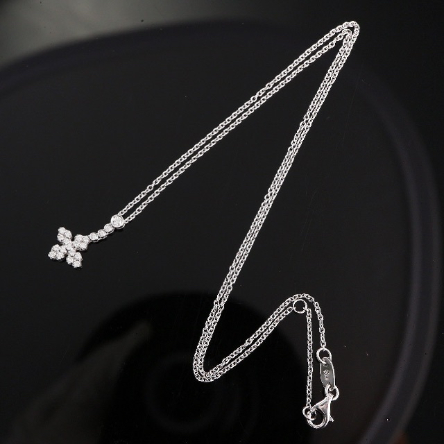 StarJewelry＞ K18(WG) ダイヤ ネックレス D0.19 - ネックレス