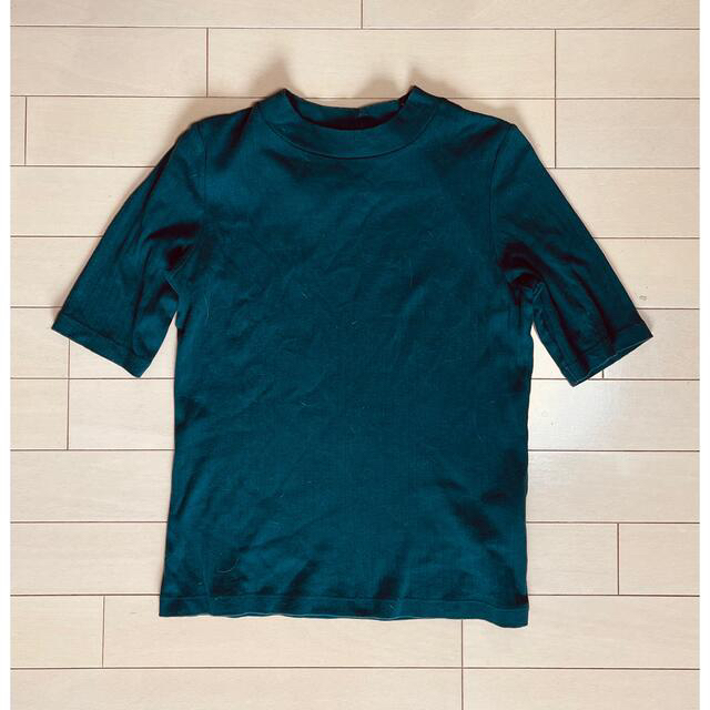 UNIQLO(ユニクロ)のUNIQLO Tシャツ グリーン レディースのトップス(Tシャツ(半袖/袖なし))の商品写真