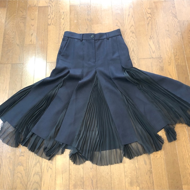 sacai(サカイ)のシズ様専用 sacai メルトンウールプリーツスカート ネイビー レディースのスカート(ロングスカート)の商品写真