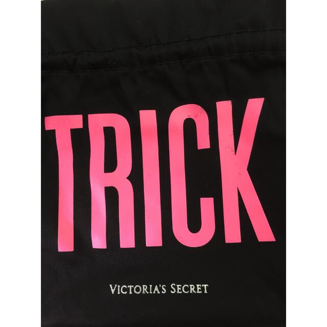 Victoria's Secret(ヴィクトリアズシークレット)の新品 ショーツ2枚入り Victoria's Secret ☆ハロウィーン レディースの下着/アンダーウェア(ショーツ)の商品写真