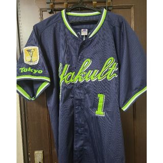 トウキョウヤクルトスワローズ(東京ヤクルトスワローズ)の東京ヤクルトスワローズ　1山田哲人　刺繍ユニフォーム(ビジター)優勝ワッペン付き(応援グッズ)