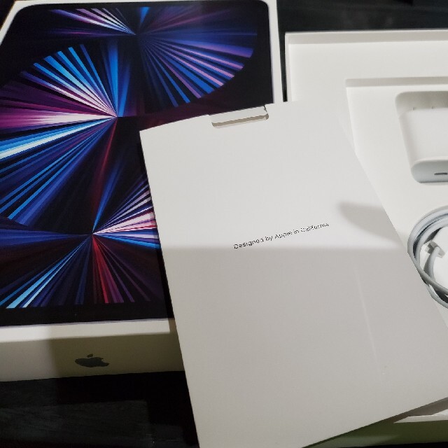 Apple(アップル)のiPad　PRO　11インチ　256 GB Wi-Fiモデル スマホ/家電/カメラのPC/タブレット(タブレット)の商品写真