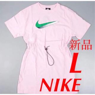 ナイキ(NIKE)の❣️新品　ナイキ スポーツウェア ウィメンズ ショートスリーブ ドレス(ひざ丈ワンピース)