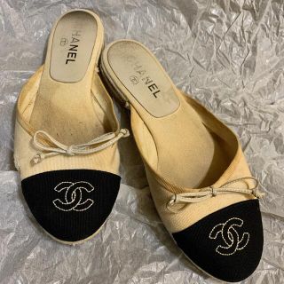 シャネル(CHANEL)のシャネル CHANEL フラットサンダル〜難有〜(サンダル)