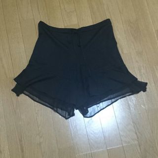 メルベイユアッシュ(MERVEILLE H.)の黒キュロット(キュロット)