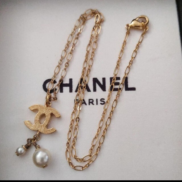 CHANEL(シャネル)のCHANEL　ネックレス　ヴィンテージ　ココマーク　パール レディースのアクセサリー(ネックレス)の商品写真