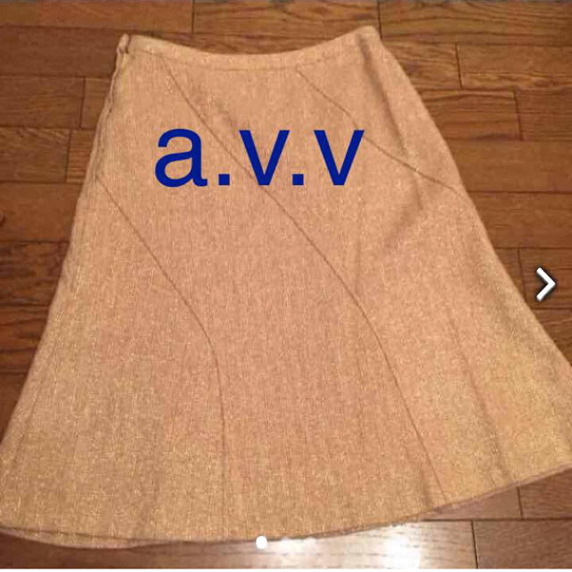 a.v.v(アーヴェヴェ)のa.v.vラメ糸織りスカート レディースのスカート(ひざ丈スカート)の商品写真