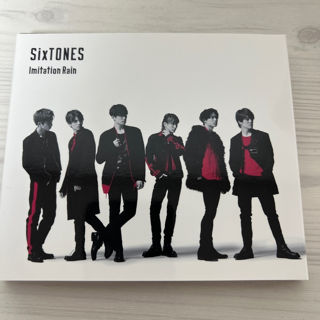 SixTONES Imitation Rain with Snow Man盤  エンタメ/ホビーのタレントグッズ(アイドルグッズ)の商品写真