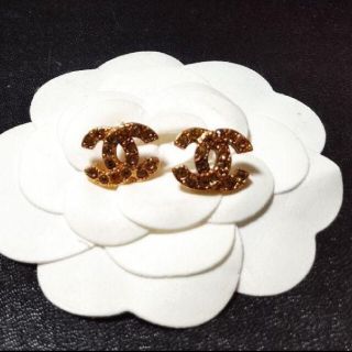 シャネル(CHANEL)のCHANEL　ピアス　ココマーク　ラインストーン(ピアス)