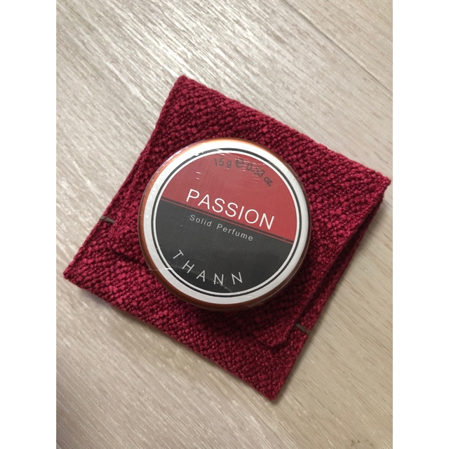 THANN(タン)のTHANN ソリッドパフューム　solid perfume コスメ/美容の香水(香水(女性用))の商品写真