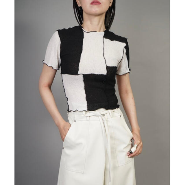 HELK SWITCHING MELLOW CROPPED TOPS