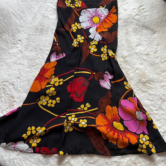 Marni - 新品未使用☆ マルニ☆ 、花柄ロングスカートの通販 by
