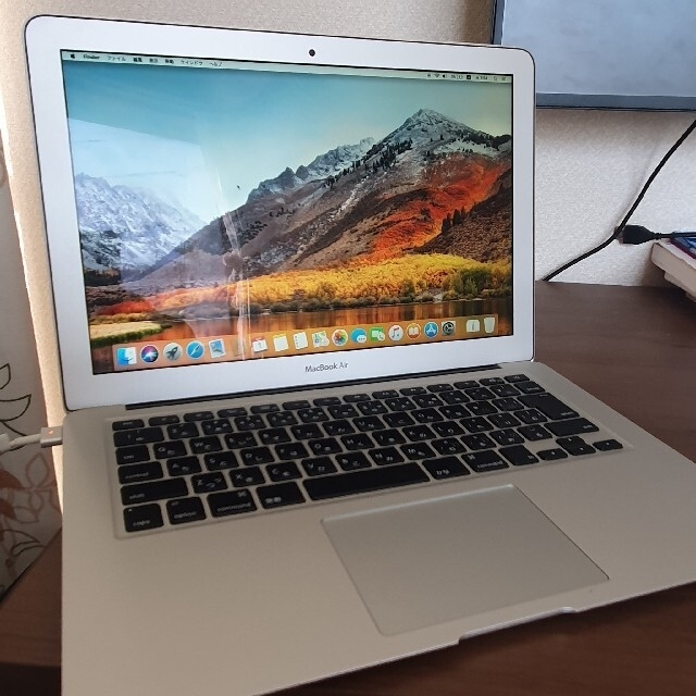 Apple(アップル)のMacbook air Early2014 4gb/256gb スマホ/家電/カメラのPC/タブレット(ノートPC)の商品写真