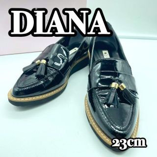 ダイアナ(DIANA)の【美品】ダイアナ タッセル エナメルローファー 厚底 プラットフォーム 23cm(サンダル)