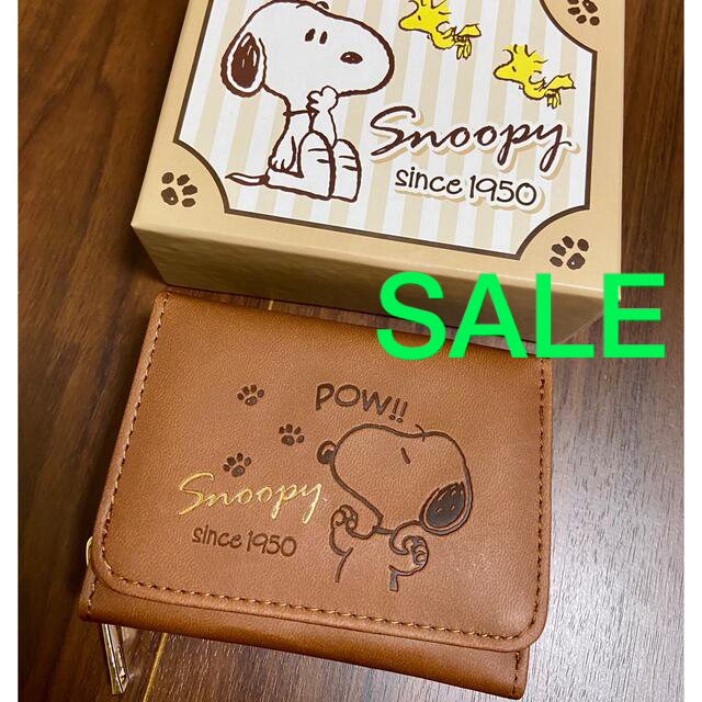 SNOOPY(スヌーピー)のスヌーピー  ウォレット　財布　三つ折り財布　コインケース レディースのファッション小物(財布)の商品写真