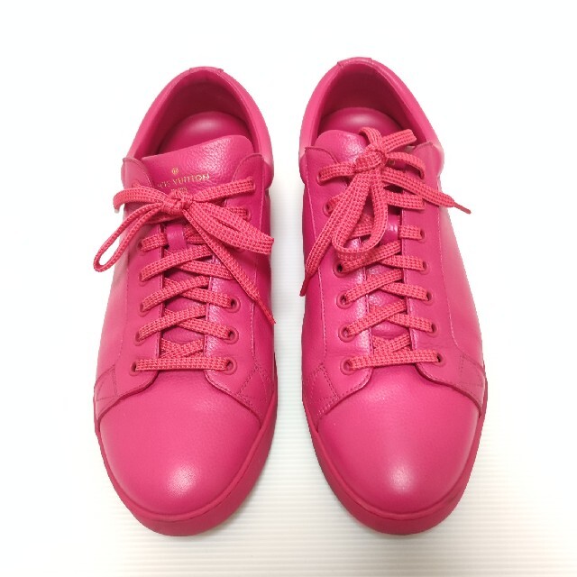LOUIS VUITTON(ルイヴィトン)のルイヴィトン ルクセンブルク  希少ピンク 7 1/2 メンズの靴/シューズ(スニーカー)の商品写真