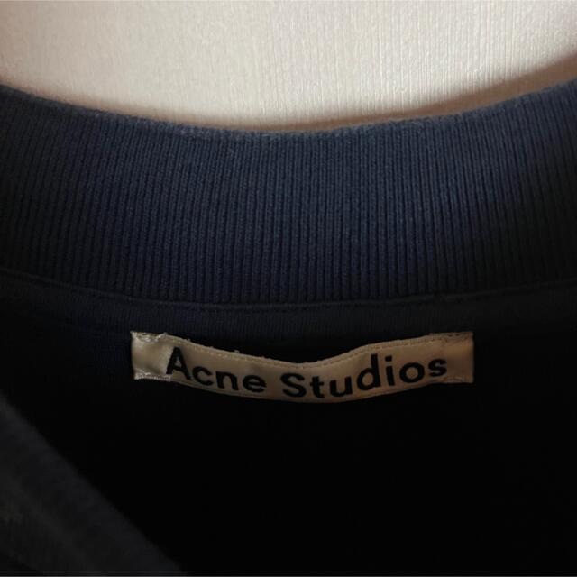 Acne Studios(アクネストゥディオズ)の【人気Lサイズ】アクネストゥディオズ☆首元ロゴ入りモックネックTシャツ 希少色 メンズのトップス(Tシャツ/カットソー(半袖/袖なし))の商品写真