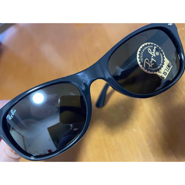 Ray-Ban サングラス メンズ.レディースでも。