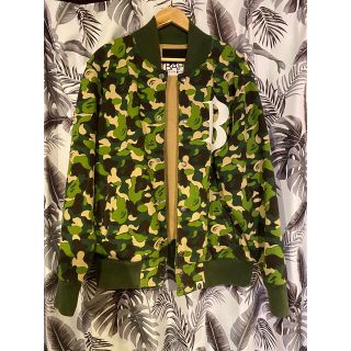 A BATHING APE(スタジャン)のフリマアイテム一覧 A BATHING APE(スタジャン)のフリマアイテム一覧