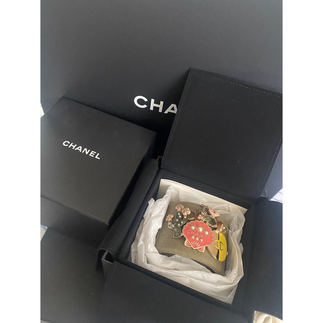 Chanel 限定　バングル