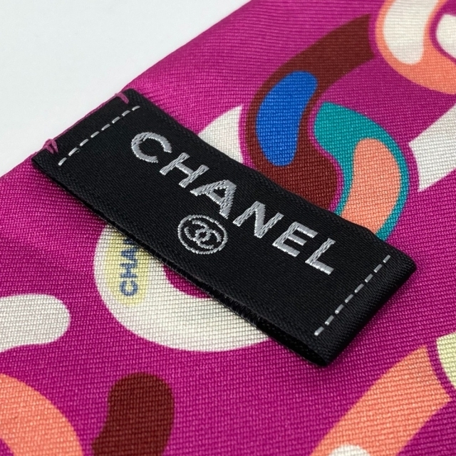 CHANEL - 新品同様 シャネル 2022年VIP限定 チェーンモチーフ CHANEL - 新品同様 シャネル 2022年VIP限定 チェーンモチーフ