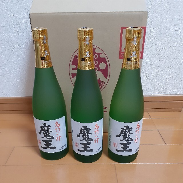 魔王　720ml ３本　芋焼酎 食品/飲料/酒の酒(焼酎)の商品写真