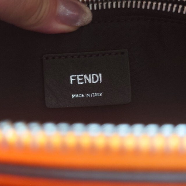 FENDI(フェンディ)の超レアCOLOR！【新品・未使用】FENDI バイザウェイ ミディアムバッグ レディースのバッグ(ショルダーバッグ)の商品写真