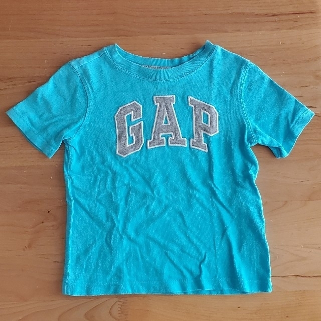 GAP(ギャップ)の子供服　80　半袖Tシャツ キッズ/ベビー/マタニティのベビー服(~85cm)(Ｔシャツ)の商品写真