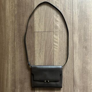 マルニ(Marni)の【送料込み】MARNI マルニ ショルダーバッグ(ショルダーバッグ)