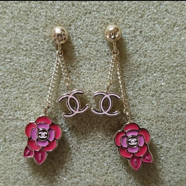 CHANEL - CHANEL ピアス ココマーク カメリアの+bstrading.net