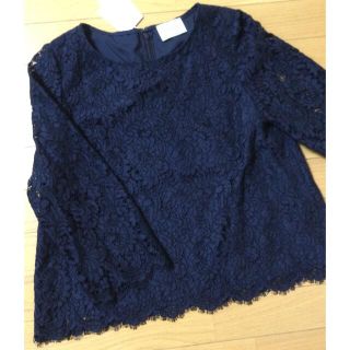 ユナイテッドアローズ(UNITED ARROWS)の専用　UBCSレースブラウス【NAVY】未使用タグ付き(シャツ/ブラウス(長袖/七分))