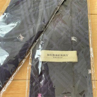 バーバリー(BURBERRY)の【未使用に近い】バーバリー BURBERRY London ネクタイ ③(ネクタイ)