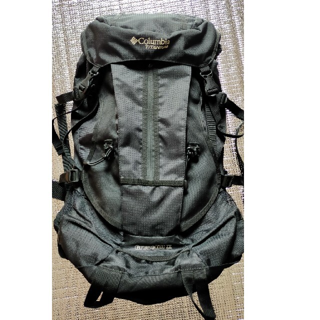 Columbia(コロンビア)のリュック/アウトドア/登山/バックパック/コロンビア 30L スポーツ/アウトドアのアウトドア(登山用品)の商品写真