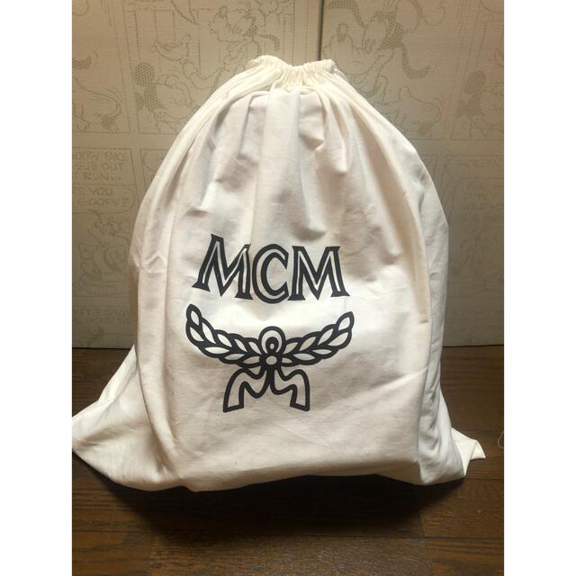 MCM - 【正規品】【美品】MCM リュック 赤の通販 by 掘り出し物 shop ...