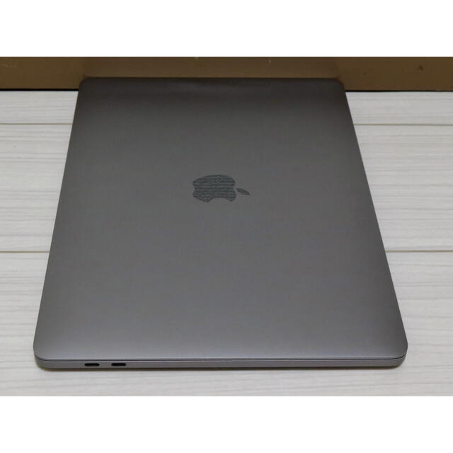2020 MacBookPro 13 コアi7 16 512 使用時間108H