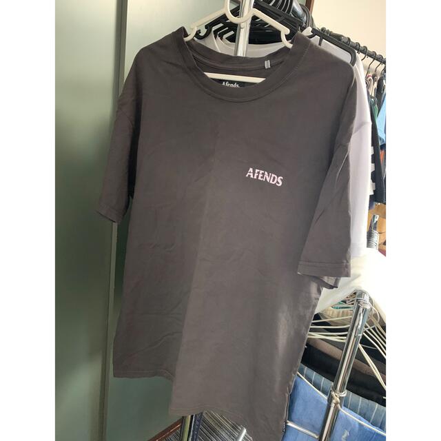Afends(アフェンズ)のafends tシャツ チャコールグレー　m メンズのトップス(Tシャツ/カットソー(半袖/袖なし))の商品写真