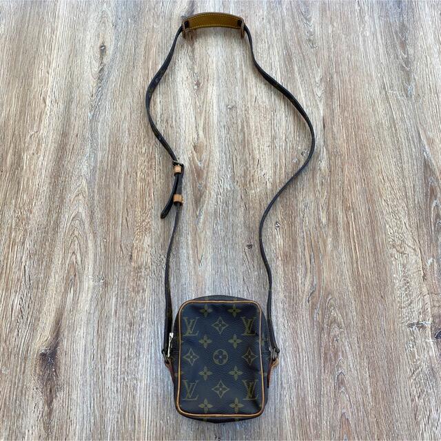 LOUISVUITTON ミニダヌーブ モノグラム ショルダーバッグ　肩掛け