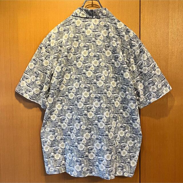 QUIKSILVER(クイックシルバー)のQUICK SILVER アロハシャツ　花柄　XXL ライトブルー　ホワイト メンズのトップス(シャツ)の商品写真