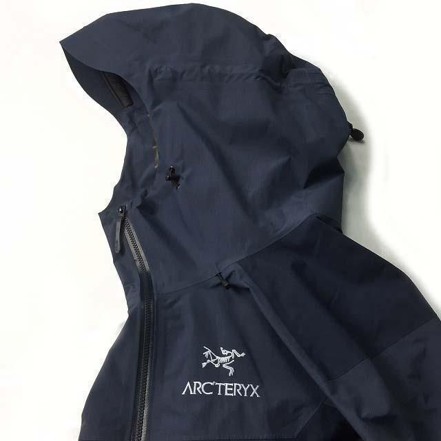 ARC'TERYX(アークテリクス)のアークテリクス Beta SL Hybrid ジャケット(XL)紺 201112 メンズのジャケット/アウター(マウンテンパーカー)の商品写真