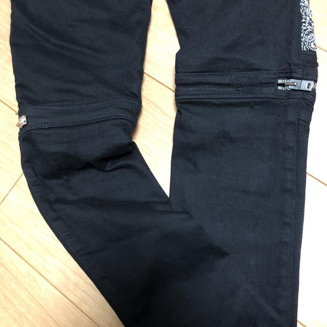 AMIRI - アミリ amiri デニム ブラック 黒 パンツ バンダナの AMIRI - アミリ amiri デニム ブラック 黒 パンツ バンダナの