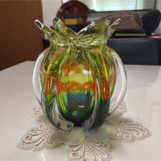 フラワーベース　ガラス工芸　昭和レトロ(花瓶)