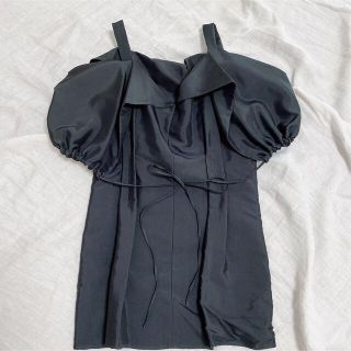 ジルサンダー(Jil Sander)の新品未使用タグ付き JIL SANDER 黒ブラウス 半袖 34 モード(シャツ/ブラウス(半袖/袖なし))