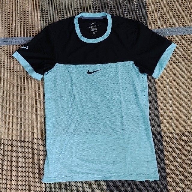 NIKE - NIKE Tシャツ ナダル着用モデル US:Sサイズの通販 by