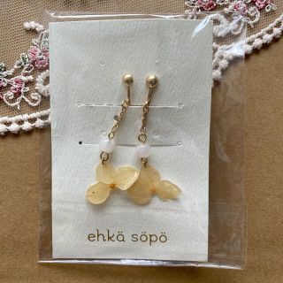 エヘカソポ(ehka sopo)の【値下げ！】未使用  SM2 エヘカソポ 花びら イヤリング(イヤリング)