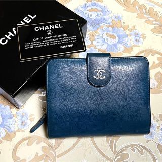 シャネル(CHANEL)の美品シャネル☆セブルガ ソフトキャビアスキン☆正規品財布 ギャランティカード有(ポーチ)