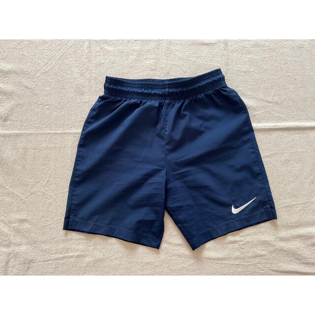 NIKE(ナイキ)のNIKE ナイキ　キッズ　ハーフパンツ　Sサイズ　140 キッズ/ベビー/マタニティのキッズ服男の子用(90cm~)(パンツ/スパッツ)の商品写真