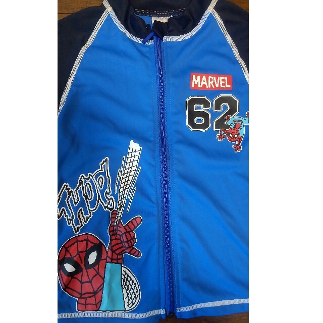 MARVEL(マーベル)のラッシュガード　キッズ　スパイダーマン　男子　長袖　MARVEL　110cm キッズ/ベビー/マタニティのキッズ服男の子用(90cm~)(水着)の商品写真